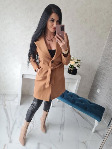 Klasyczny elegancki płaszcz Spring z paskiem - camel