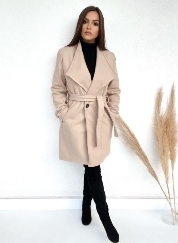 Elegancki włoski płaszcz Palermo z pikowaną podszewką i dużymi klapami - beżowy