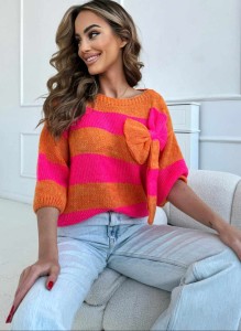 Krótki sweter Wendy w paski z kokardą polski producent J&K premium - neon orange 