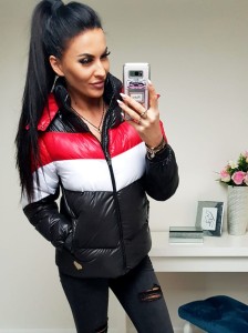 Zimowa kurtka Primera z odpinanym kapturem czarna z czerwonym