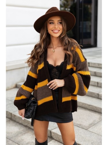 Krótki kardigan sweter oversize Ritmo w paski polski producent J&K premium - musztarda