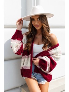 Krótki kardigan sweter oversize Ritmo w paski polski producent J&K premium - bordo