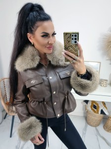 Ocieplana  kurtka ramoneska Furora z miękkiej ekoskóry z futerkiem - czekolada