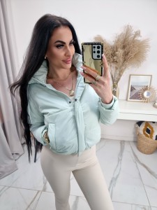  Wiosenna krótka kurtka Everly z kapturem - jasna mięta