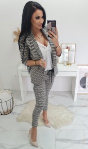 SPODNIE CYGARETKI EMY CZARNE Z BEŻEM  W KRATĘ