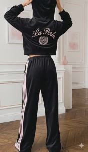 Welurowy komplet dresowy La Perla Style z paskami i z haftem alladynki + bluza - czarny