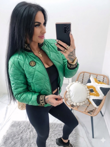 Krótka kurtka pikowana Aloha z ozdobnymi ściągaczami - zielona