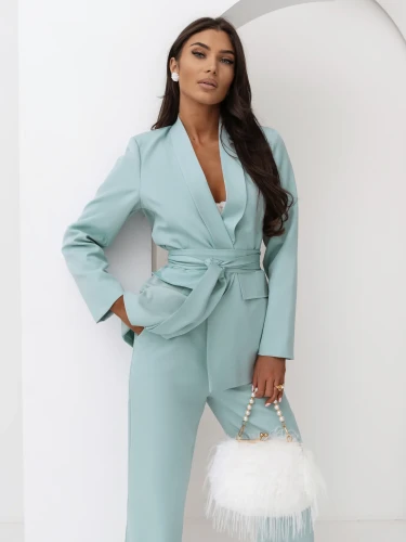 Klasyczny damski  garnitur komplet z paskiem Tessa - mięta pistacja